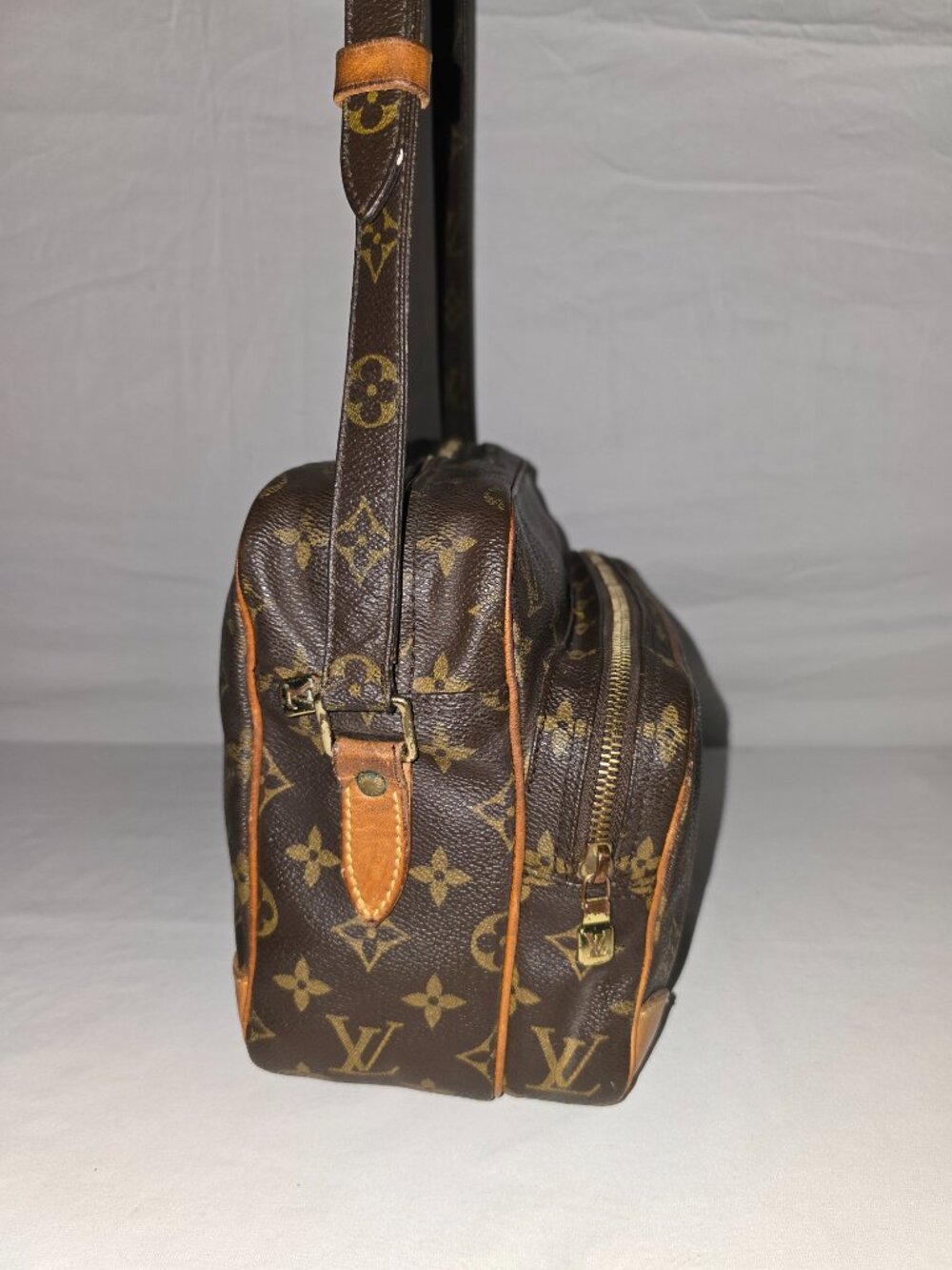 Vtg Louis Vuitton Nil Monogram Canvas Reporter Shoulder Bag Authentic AS IS - Picture 5 of 16